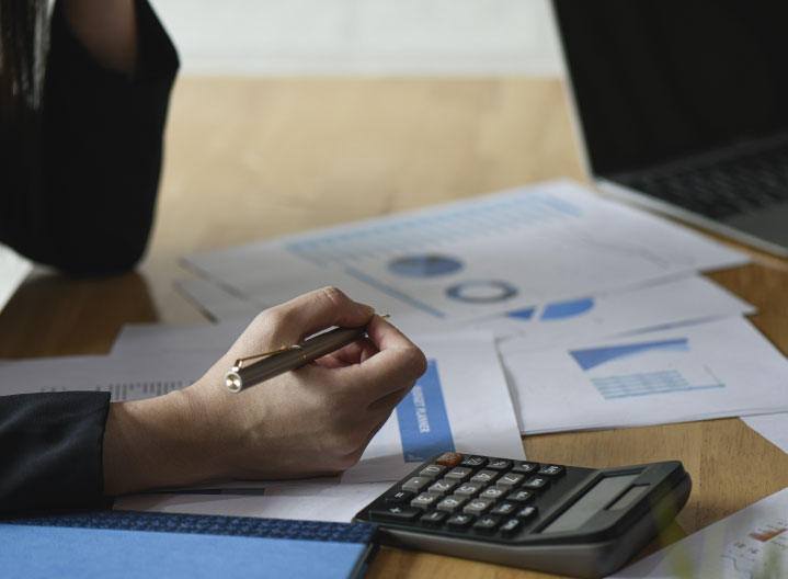 CONTABILIDAD y CUMPLIMIENTO MENSUAL